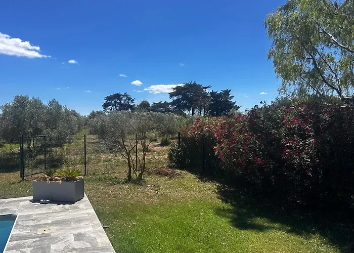 Domaine De L'aumone 아파트 *